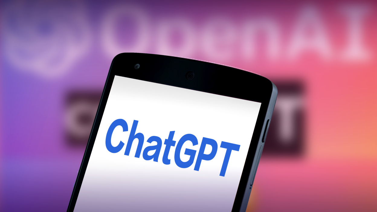 Using ChatGPT to Provide Constructive Feedback